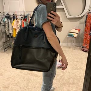 Lululemon bag